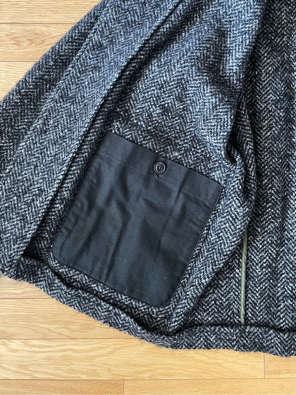 Todd Snyder Italian Wool Walking Jacket in Charcoal Herringbone - Picture 7 of 11
